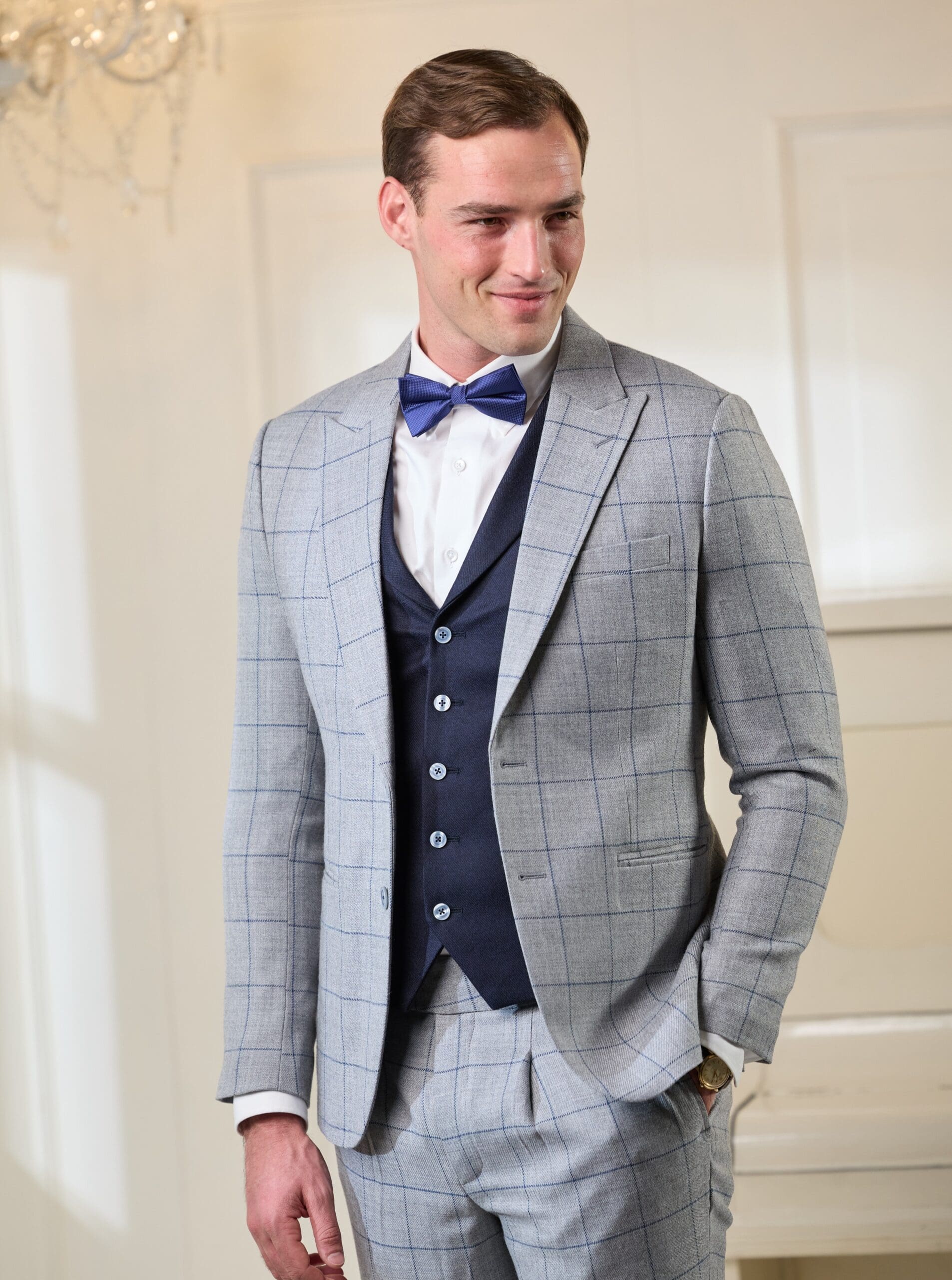 Britischer Charme trifft urbanen Style. Tweed Anzug nach Mass