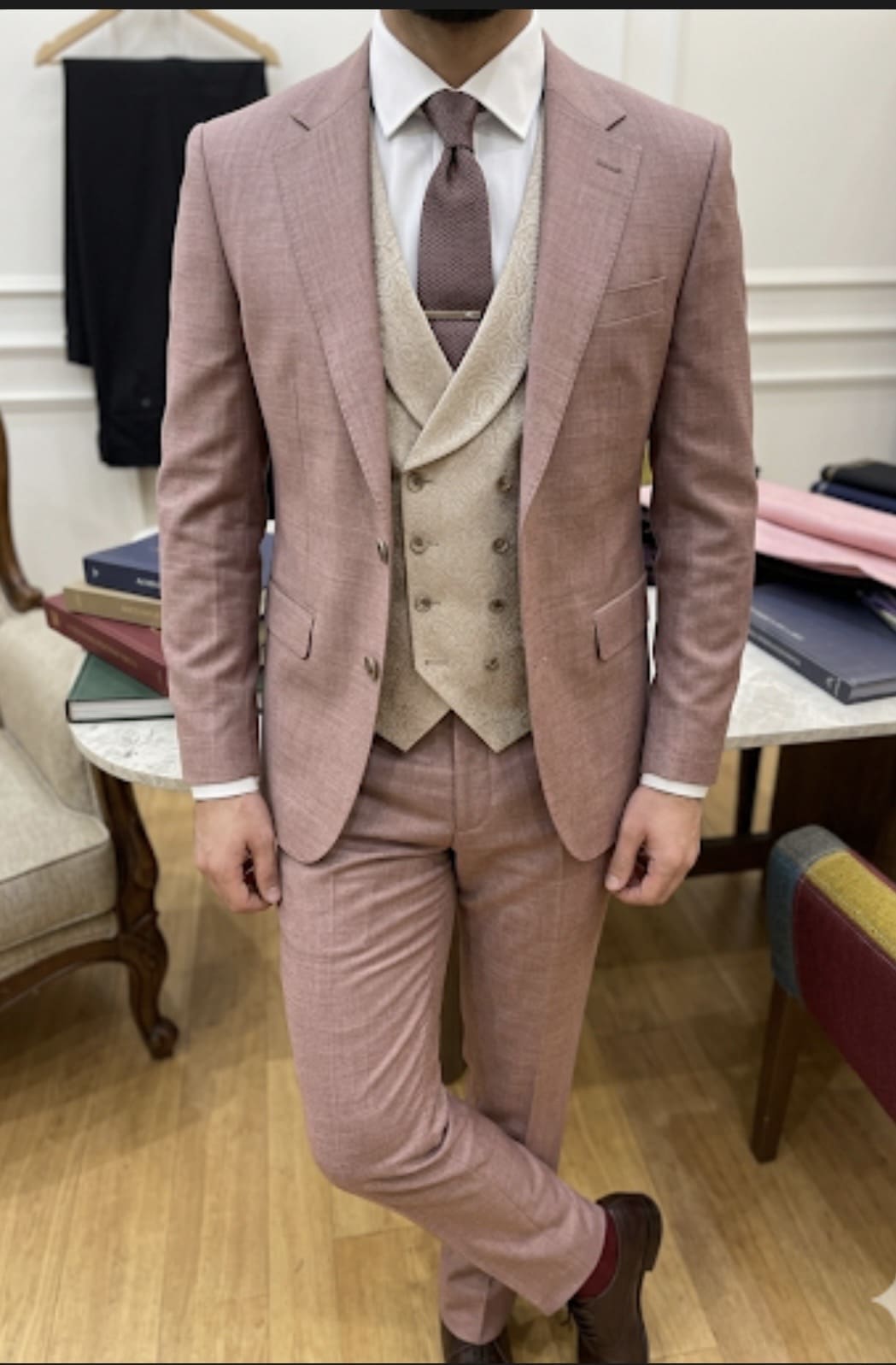 Massanzug in Blush Rosa